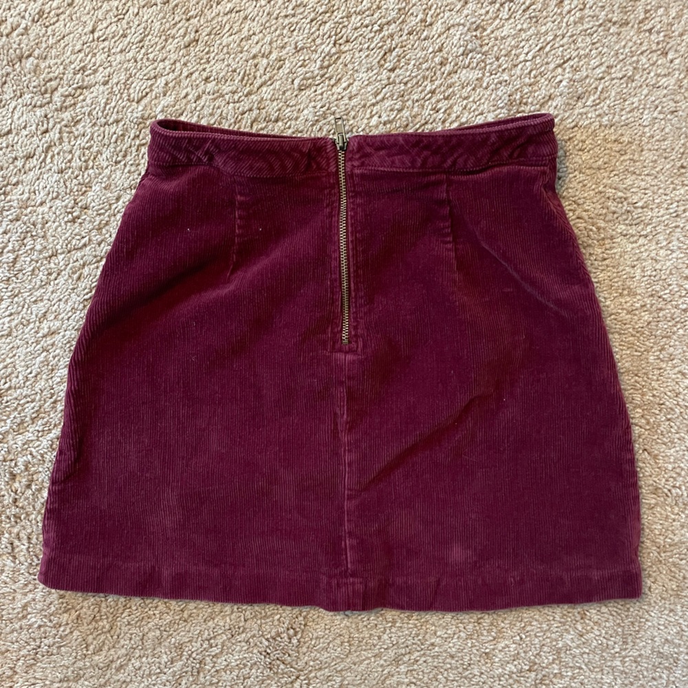 Forever 21 Burgundy Corduroy Zip-up Skirt - Picture 3 of 3